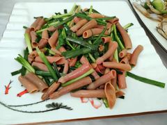 -宾朋海鲜饭庄(兴海路店)