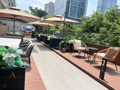 -朵兰达V酒店(成都春熙路太古里国金中心店)