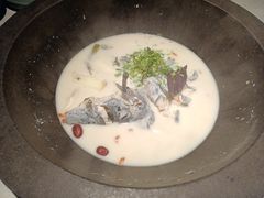 鲜潭蒸汽石锅江团鱼-鲜潭蒸汽石锅鱼(五道口购物中心店)