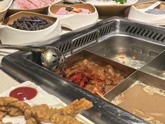-海底捞火锅鲜切牛肉主题店(长寿路店)