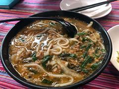 -香巴拉云南餐厅(华莱坞店)