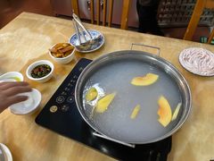-华哥新鲜猪精品美食