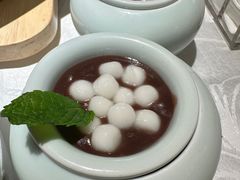 -浦東饭店(育才街怀特国际商城店)