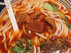 -鑫花溪牛肉米粉(东环大润发店)