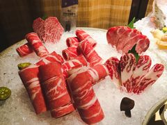 -余欢领鲜火锅(新街口店)