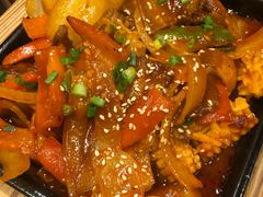 -青瓦炭韩潮烤肉(花园道店)