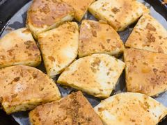 料理烤特色火烧-老东镇啤酒屋海鲜加工·蒸汽海鲜·海鲜烧烤(台东店)