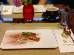 提拉米苏-YUE·6·西式融合餐厅(外滩六号店)