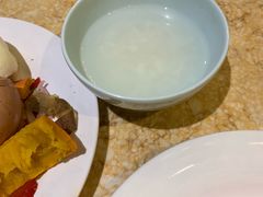 -丝路天山酒店(国际大巴扎店)