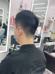 点击看大图 -朗峰专业美发沙龙