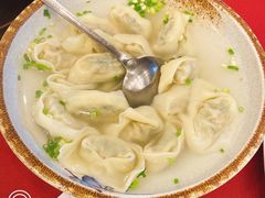 -侬佳蒸菜馆(听潮店)