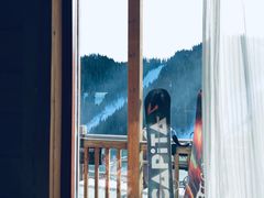 -丝绸之路山地度假区滑雪场