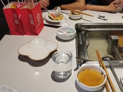 -海底捞火锅(长宁路龙之梦店)