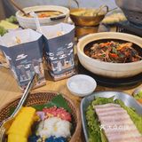 年轻人生活新方式-边吃火锅边烤肉～