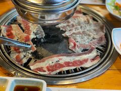 -唯成•韩国炭火烤肉 유성고기