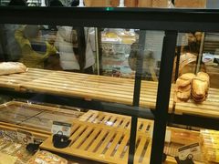 面包甜点陈列柜-麦的多生日蛋糕(花满庭店)