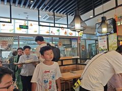 -惠丰门丁肉饼店