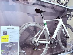 -迪卡侬(西三旗店)