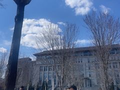 -哈工程图书馆