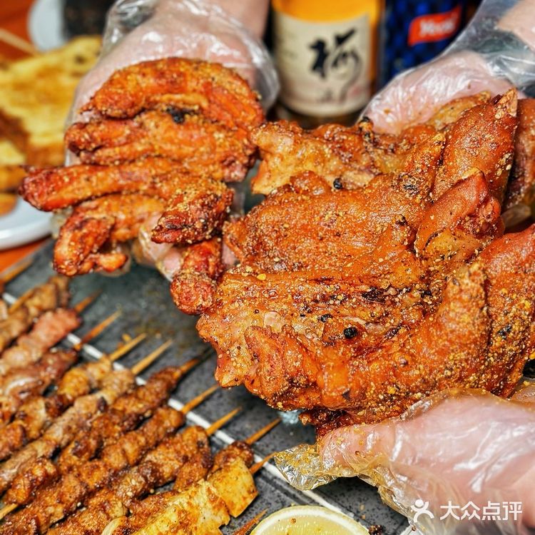 啊啊啊～来自鹤岗的烤猪蹄子都给我来吃‼️