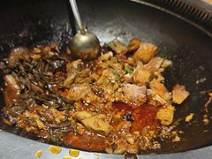 -咱屯子铁锅炖直营店(保利店)