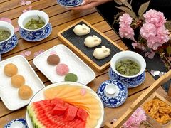 -茅草房·河畔园林火锅