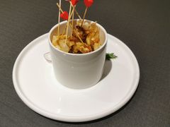 口水去骨凤爪-望乡楼上海菜(日月光店)