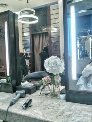 -AKOZO Beauty Salon