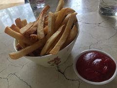 儿童炸薯条-茵特拉根酒店·西餐厅