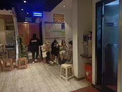 门面-牛沙暴潮汕牛肉火锅(章江南大道店)