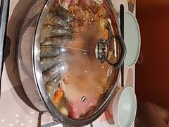 -黄记煌三汁焖锅(新佳丽江汉路店)