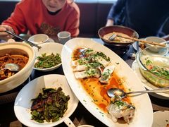 -江间有味·拼烧·鱼鲜·粤式靓汤(汉口江滩店)