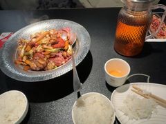 -辣尚瘾·烤鱼·新川菜(牡丹园直营店)