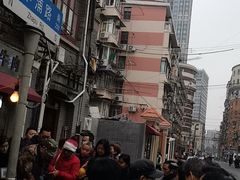 -梅记大块头爆鱼店(乍浦路店)