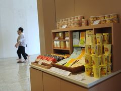 -奈雪的茶(广州万菱汇PRO店)