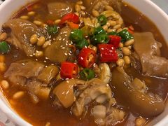 黄豆炖猪蹄-赵小姐丨新中餐(曲江店)