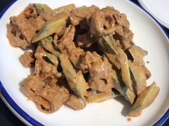 黄瓜拌油条-梅飞酒家(桑园路店)