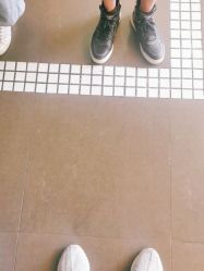 -苑苑发型设计