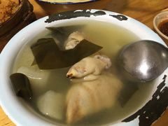 海带萝卜蹄花汤-人和水上飘(第一家店)