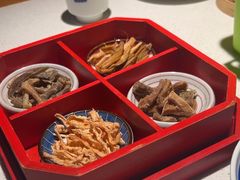 -老萍巷莲花血鸭·萍乡地标江西菜(步行街店)