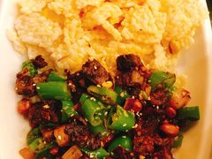 锅巴牦牛肉-小厨子私房菜·云南美食店