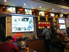 -黑白电视长沙小吃(美林M·LIVE天地东座店)