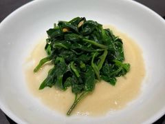 -鲤鱼塘农家山庄