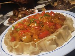 -东口码头·烧鸽子·鱼头泡饼·地方菜(金鹰悦城店)