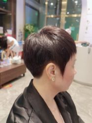 点击看大图 -卡尔诗·科技美肤连锁