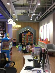 -孩子王(金茂汇店)