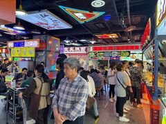 -八一好吃街·高品美食广场