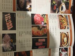 -洪氏嗨捞·广东猪肚鸡·椰子鸡火锅(西咸万象城店)