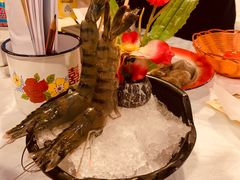 -鲜入围煮花胶鸡海鲜火锅