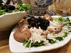 -额尔敦传统涮火锅·烧烤(鑫源山庄店)